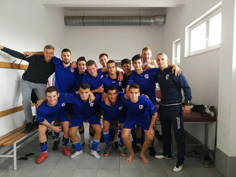 Juniori Slavonije uvjerljivo pobijedili Slogu (Nova Gradiška) i plasirali se u polufinale Kupa HNS-a Središta Osijek