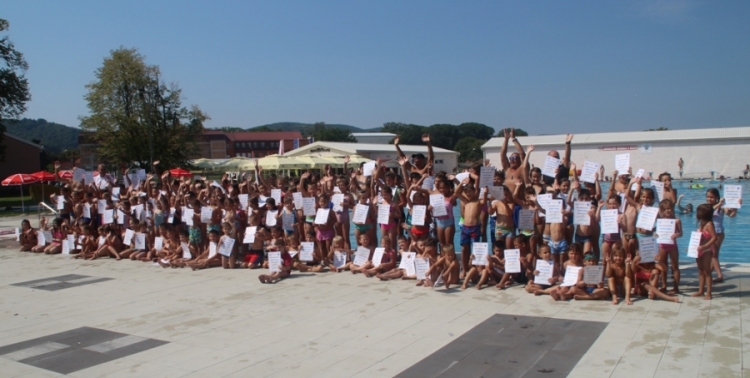 Demonstracijom stečenih znanja i dodjelom diploma završila Škola plivanja Požeškog športskog saveza za 2018. godinu