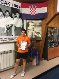Član KK &quot;Nove nade&quot; Luka Jazvić je prvak države u kuglanju, a pozvan je i u državnu reprezentaciju do 14 godina