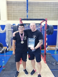 Body Art team na državnom prvenstvu u powerliftingu i bench pressu osvojio 6 zlata, 2 srebra i 2 bronce