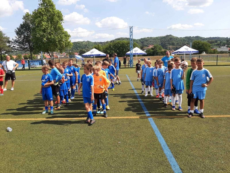 Početnici Nogometnog kluba Osijek osvojili 5. Nogometni turnir &quot;Aurea Fest Kup Požega 2021&quot;