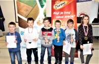 Odlični nastupi mladih požeških šahista na turniru u Sesvetama