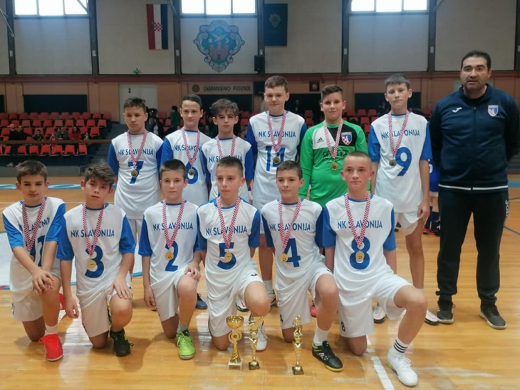 Mlađi pioniri NK Slavonija osvojili naslov pobjednika 30. BMNT &quot;Požega 2021&quot;