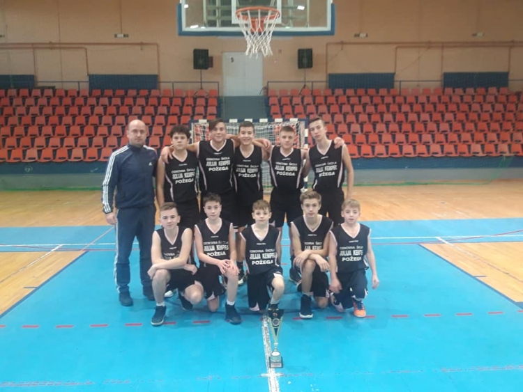 ŠSD Sloga (OŠ Julija Kempfa) osvojila prvo mjesto na Županijskom natjecanju u košarci za učenike Osnovnih škola