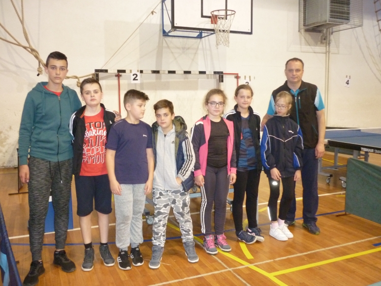 Mladi požeški stolnotenisači i stolnotenisačice nastupili na kadetskom prvenstvu u Slavonskom Brodu