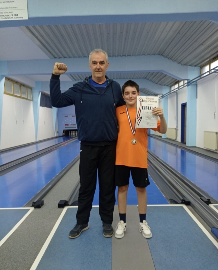 Kuglač Novih nada Bojan Savić postao prvak Hrvatske u disciplini Sprint za kategoriju U14