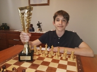 Kadet Šahovskog kluba Požega Jakov Matoković osvojio 1. mjesto na jakom turniru u Osijeku