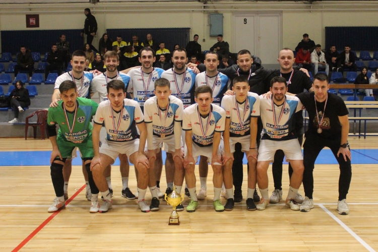 Igrači Malonogometnog kluba &quot;Autodijelovi Barišić&quot; (Požega) osvojili treće mjesto u Županijskoj malonogometnoj ligi 2023./2024.