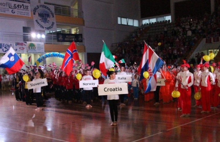 Požeške mažoretknje domaćice Europskog prvenstva u Slavonskom Brodu