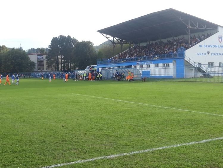 Nogometaši Slavonije će sljedeće tri utakmice 3. Hrvatske nogometne lige - Istok odigrati bez gledatelja