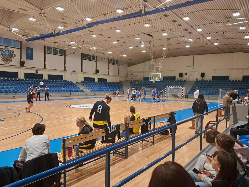 a467df94-4085-4285-a7d9-f270b8e02a3b